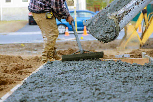 Best Concrete Driveway Installation in Kentwood, LA